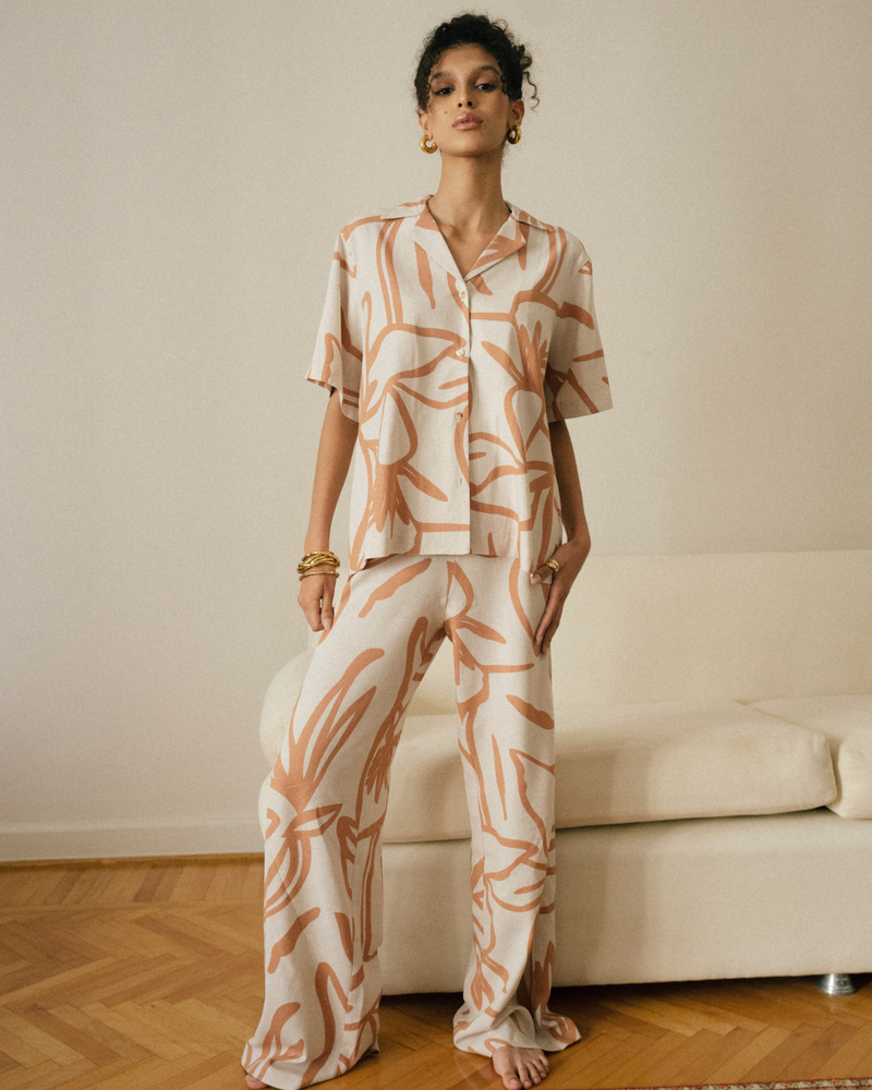 
                  
                    Load image into Gallery viewer, Palma Linen Pants - Peach
                  
                