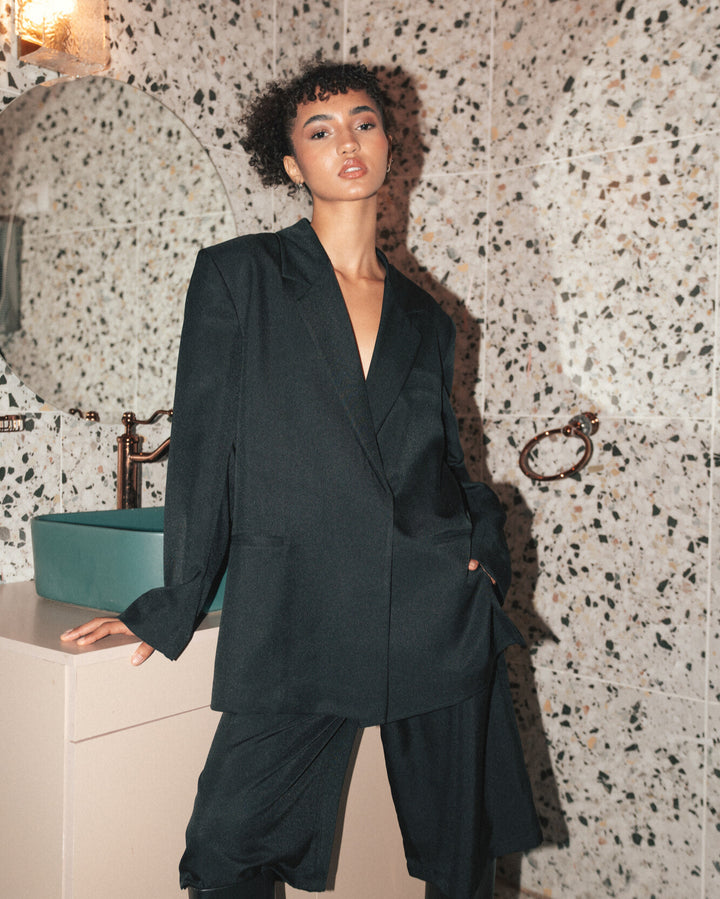 Ebony Boxy Slit Blazer