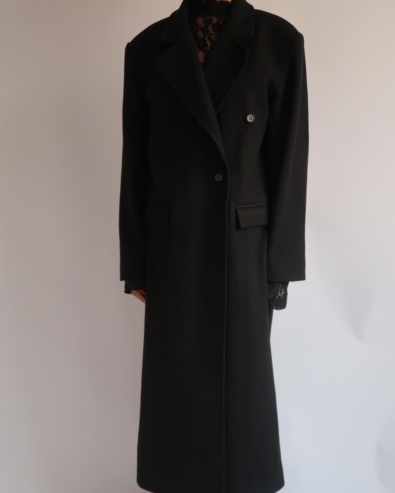 
                  
                    Load image into Gallery viewer, Wool Boxy Coat - Black
                  
                