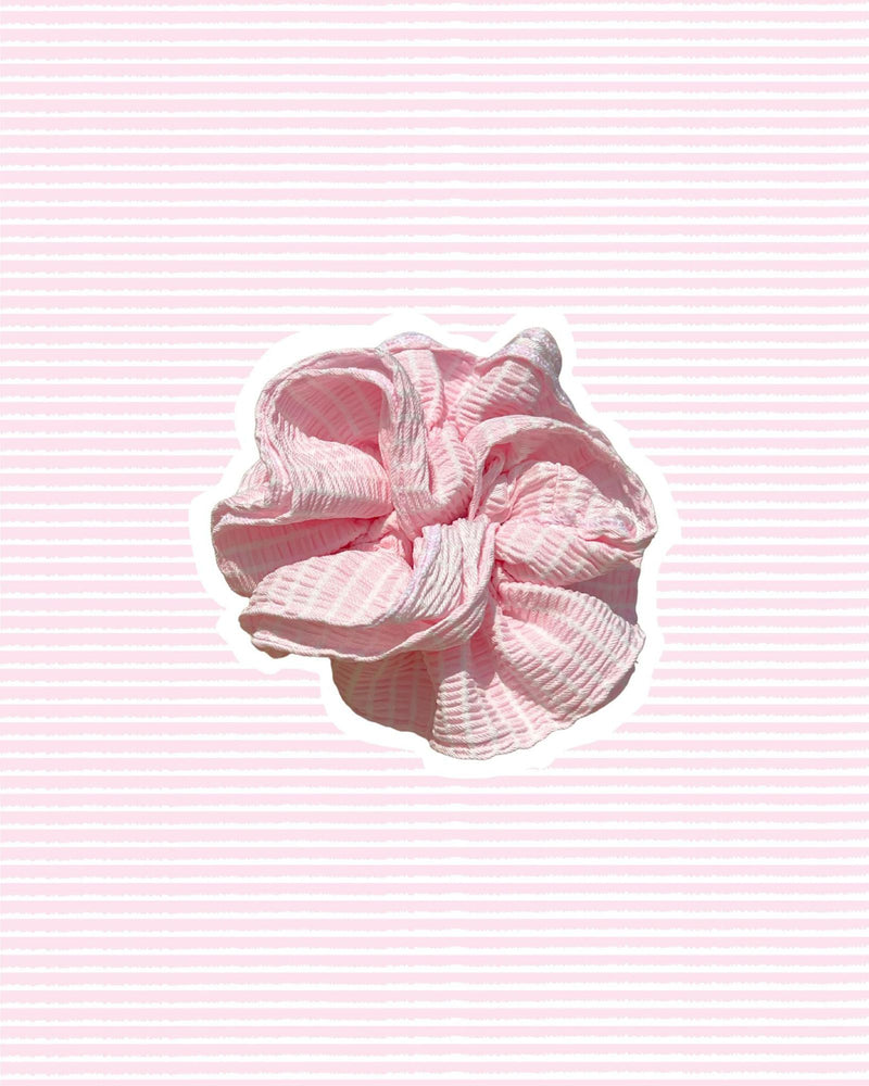 
                  
                    Load image into Gallery viewer, MYNE SCRUNCHIES
                  
                