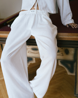 
                  
                    Load image into Gallery viewer, Boxy Linen Pants - White
                  
                