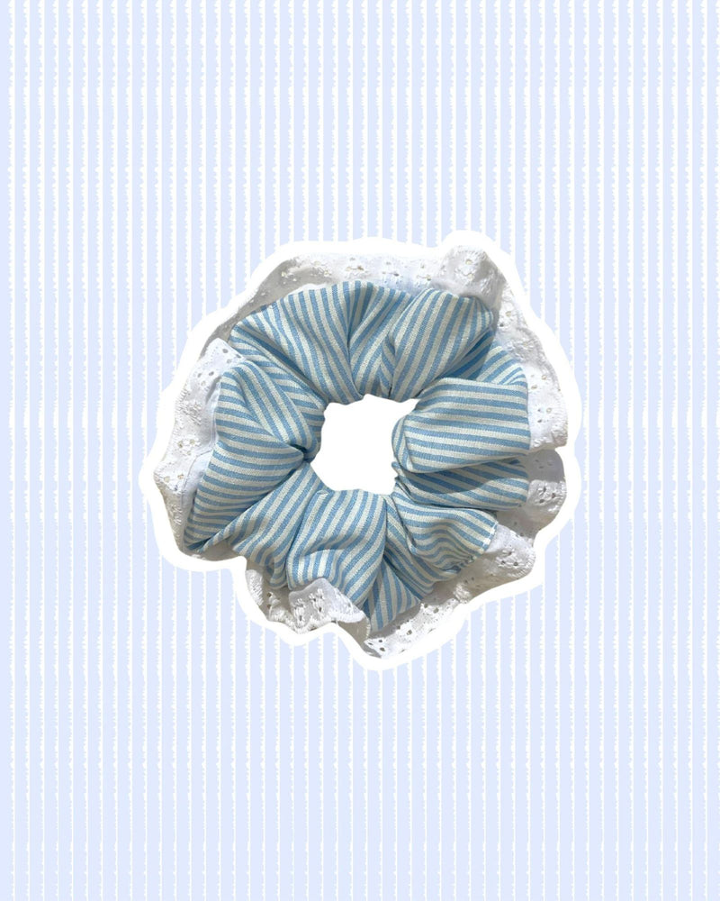 
                  
                    Load image into Gallery viewer, MYNE SCRUNCHIES
                  
                