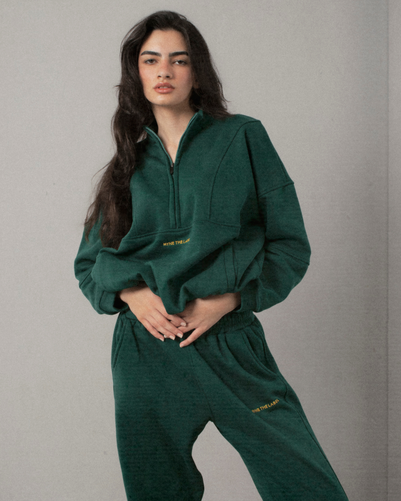 
                  
                    Load image into Gallery viewer, Cozy Half zip - Forest Green (WOMEN)
                  
                