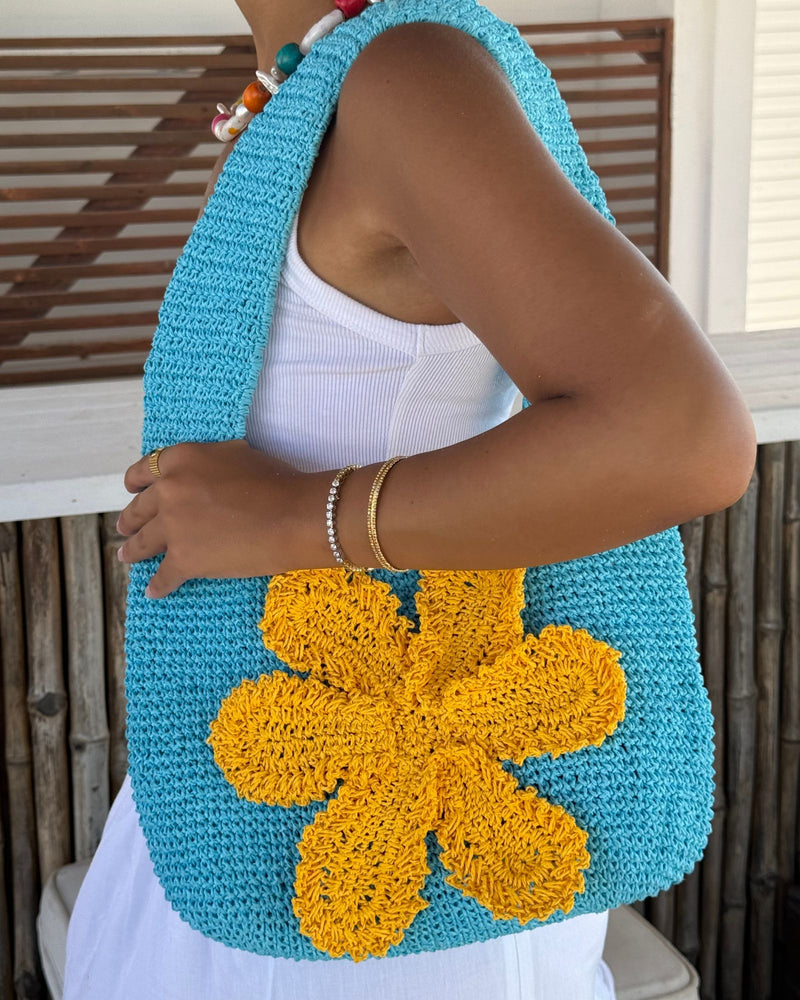 
                  
                    Load image into Gallery viewer, Raffia Bloom Bag
                  
                