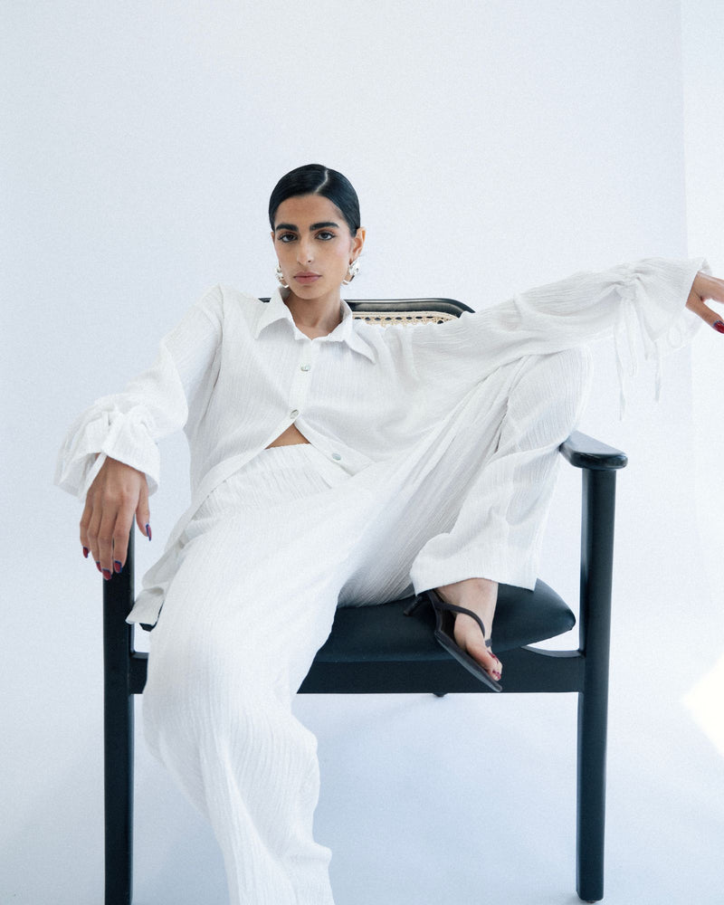 
                  
                    Load image into Gallery viewer, Crushed Oversized Shirt - White
                  
                