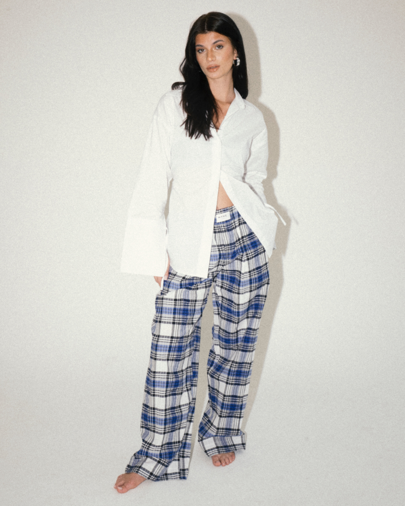 
                  
                    Load image into Gallery viewer, Checkered Boxer Pants - Blue x White
                  
                