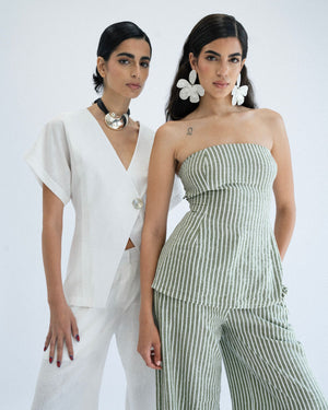 
                  
                    Load image into Gallery viewer, Seafoam Striped Tie Back Top
                  
                
