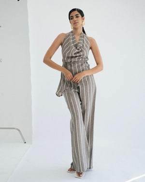 
                  
                    Load image into Gallery viewer, Gaia Twist Top - Taupe
                  
                