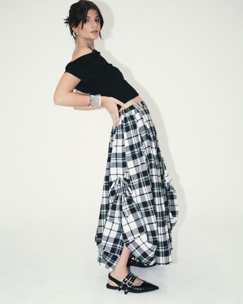 
                  
                    Load image into Gallery viewer, Plaid Dream Skirt - Green x White
                  
                