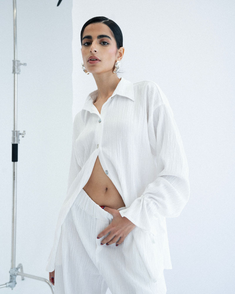 
                  
                    Load image into Gallery viewer, Crushed Oversized Shirt - White
                  
                